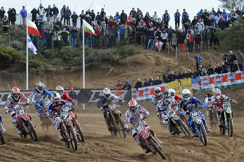 La partenza degli Internazionali d'Italia MX2 2013 a Riola Sardo.